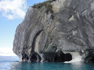 Kayak en las Cavernas de Mármol