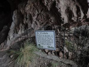 Cueva con pinturas Tehuelches