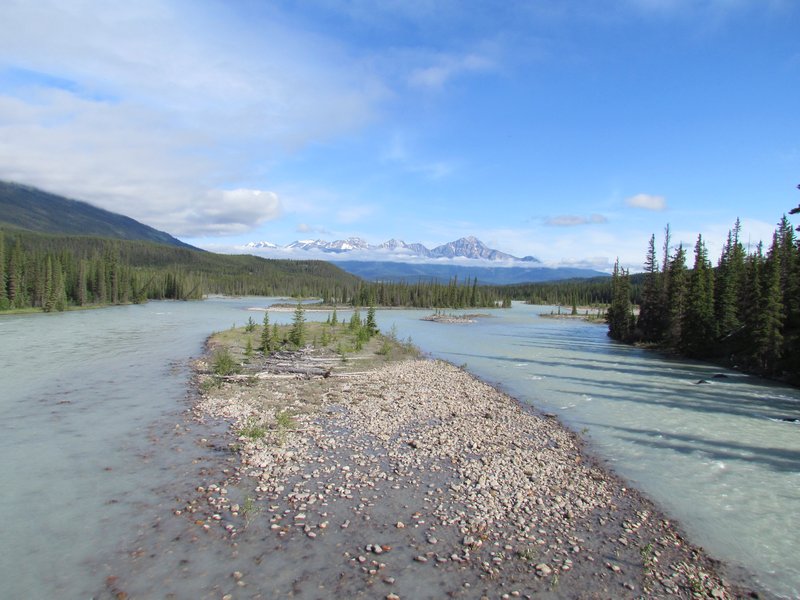 Athabasca River just before Jasper
