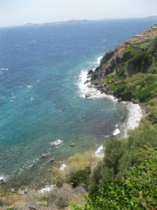 Syros green cliffs