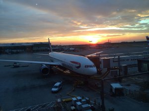 London Heathrow Airport, Plane Landing @ Sunset #1