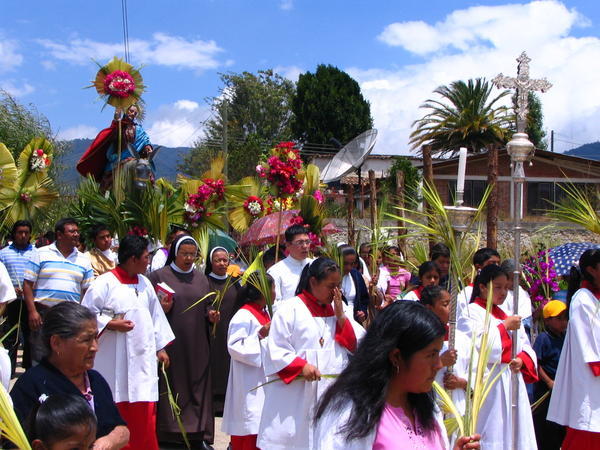 palm sunday procession in conulalpam
