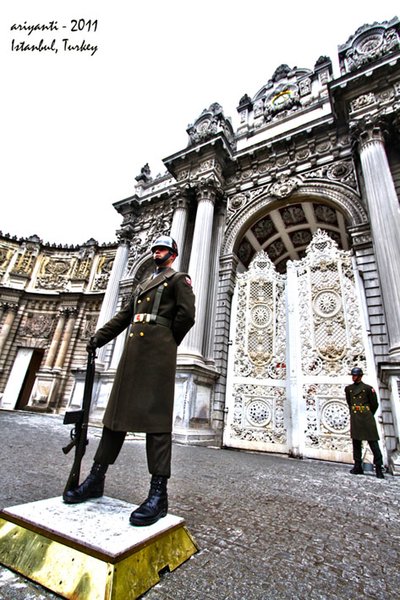 Dolmabahce Guards