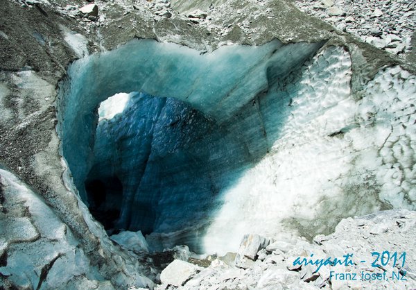 Ice Cave - yes, it's dusty with dirt but it's so cool!