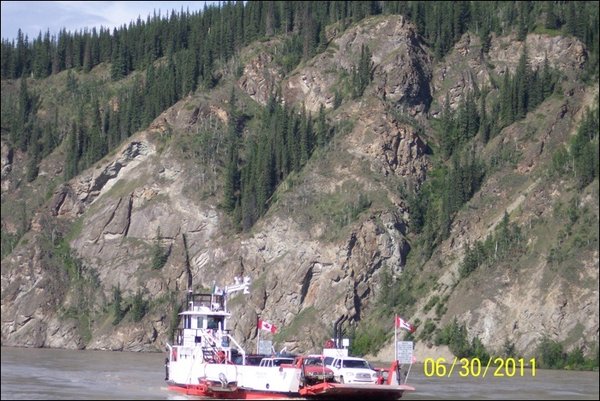 Yukon River Free Ferry