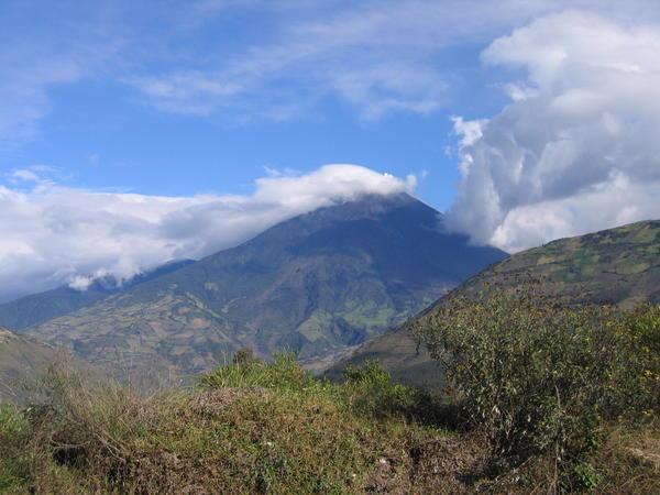 Tungurahua before the eruption