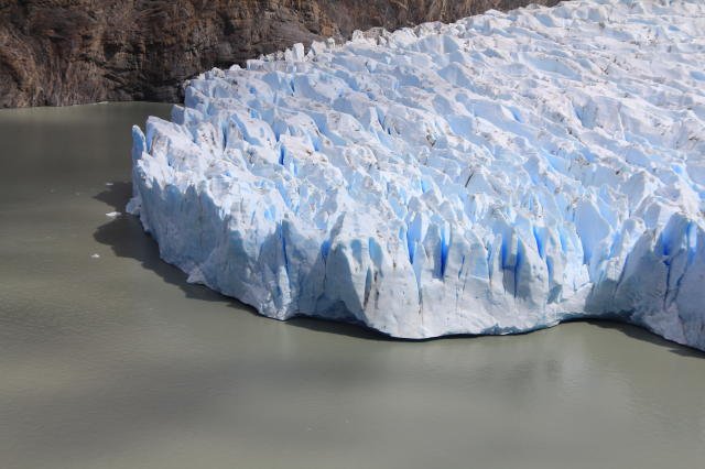 The edge of Glaciar Grey