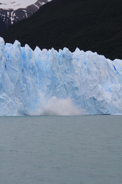 Piece of Perito Moreno Glaciar falling off