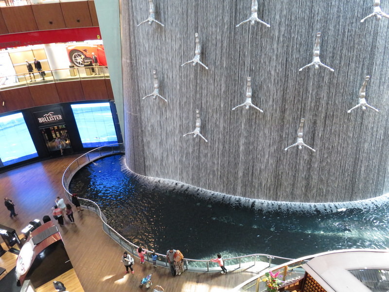 Dubai Mall waterfall