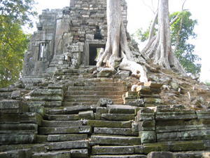 Angkor Thom - Preah Palilay4