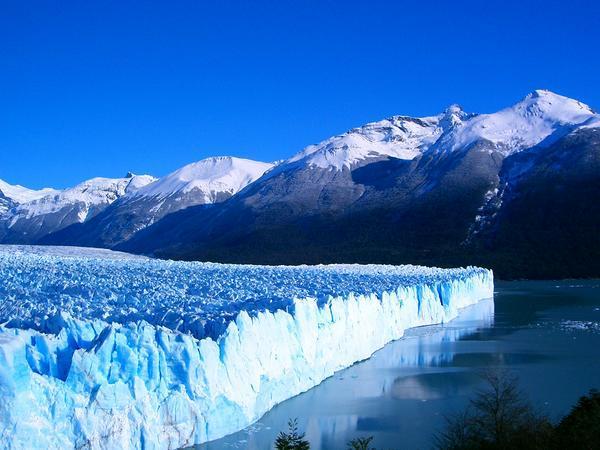 More Moreno Glacier