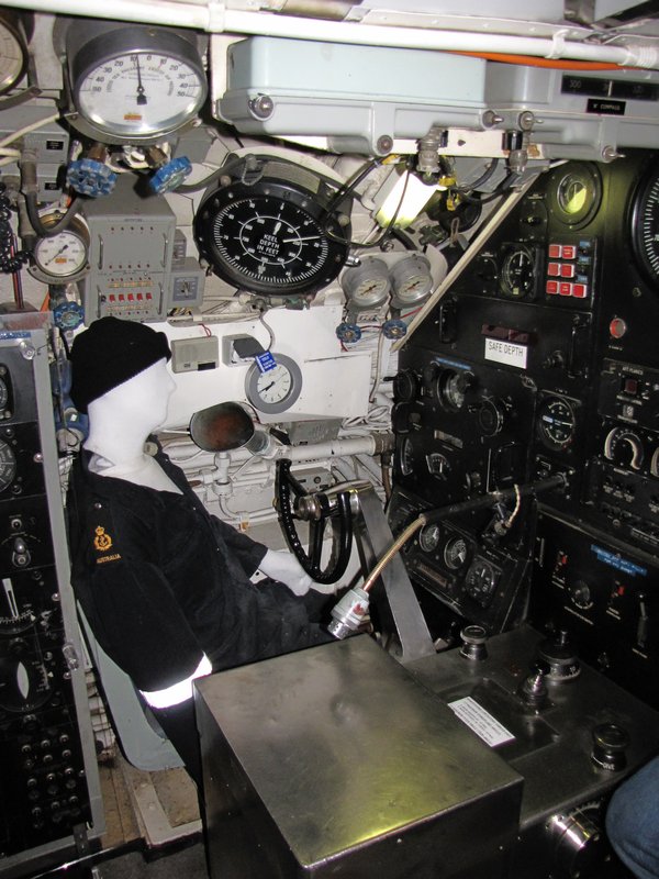 HMAS Ovens 22