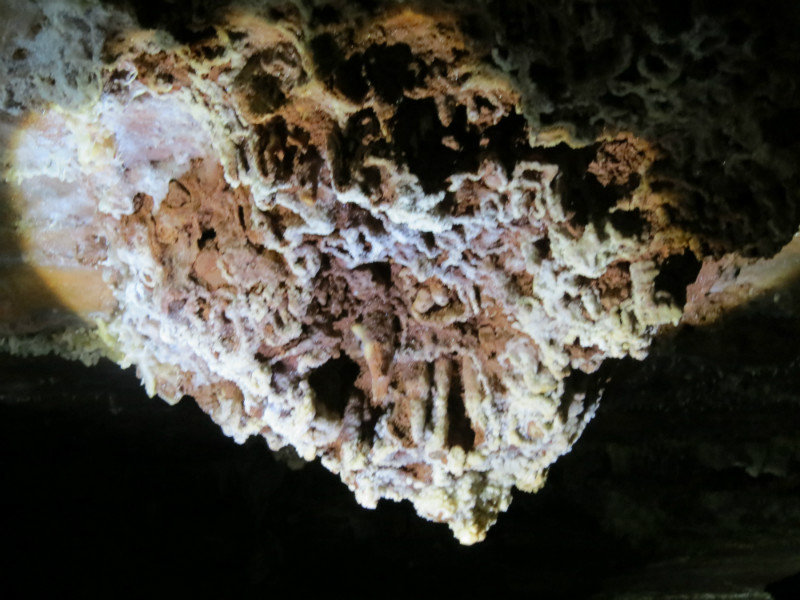 Royal Cave 07