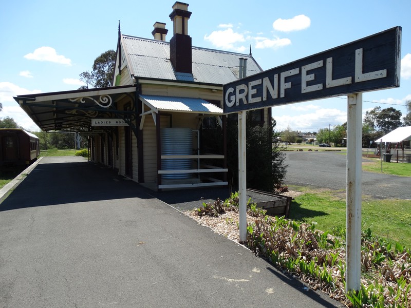 Grenfell Historic Station