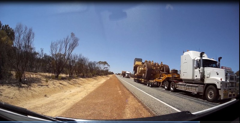 Yet more mining gear on the move