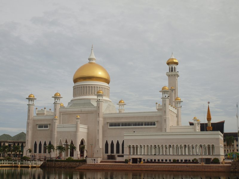 11- The mosque in Bandar