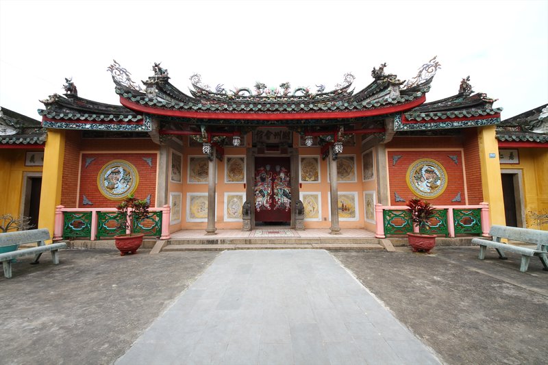 4-Temple