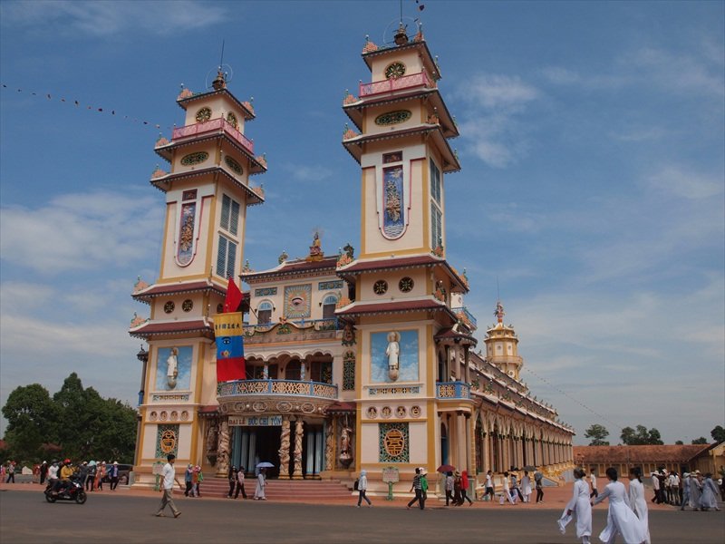 28-The Cao Dai church of Tay Ninh