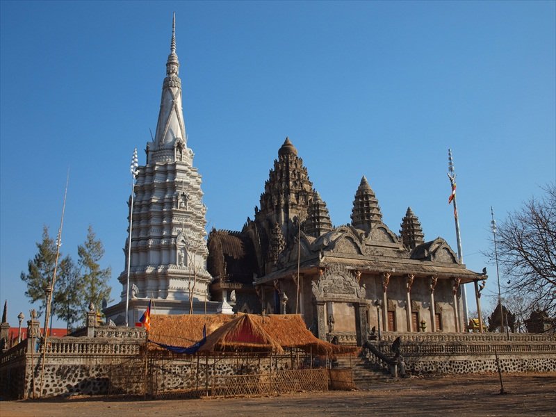 33-Temple in Kompong Cham