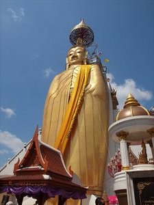 60-One really huge Buddha