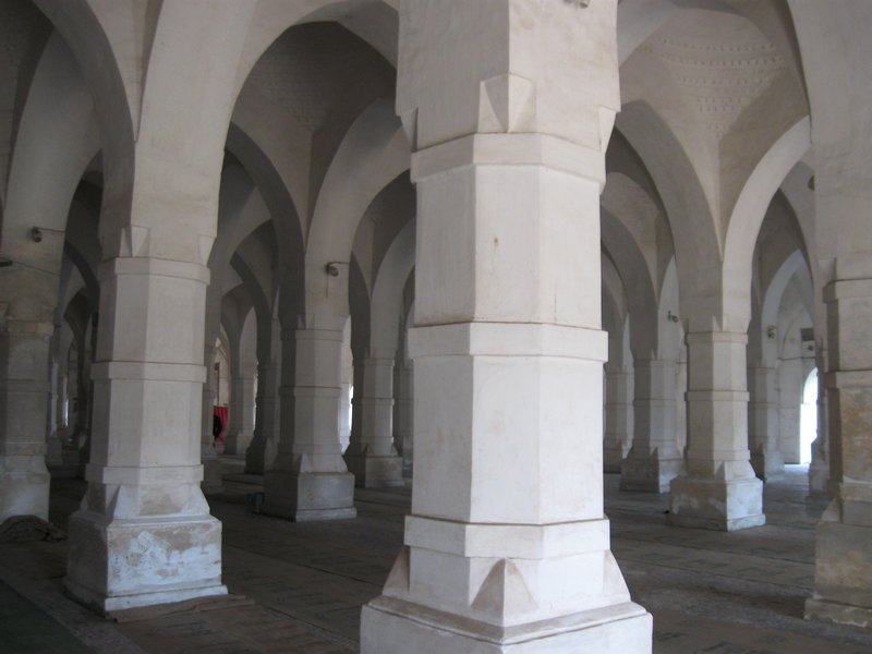 Shat Gambuj Mosque (inside view)- photo by arif