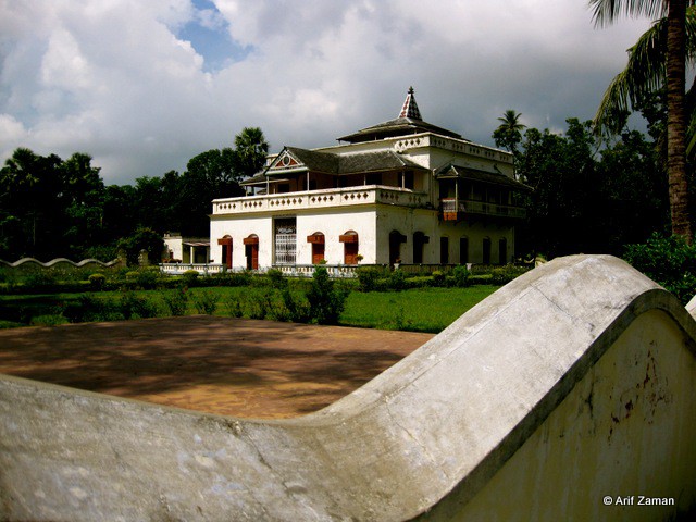 Tagore Lodge