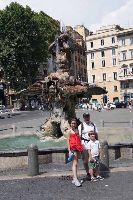 Fontana del Tritone, Piazza Barberini