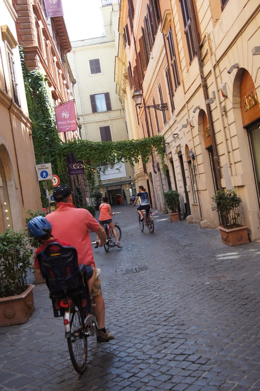 Discovering Rome by Bike