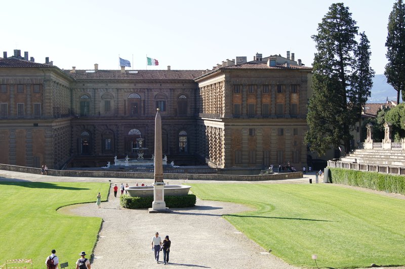 Approach to the Pitti Palace from the Boboli Gardens
