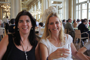 Lisa and Dorine, lunch at Musee D'Orsay