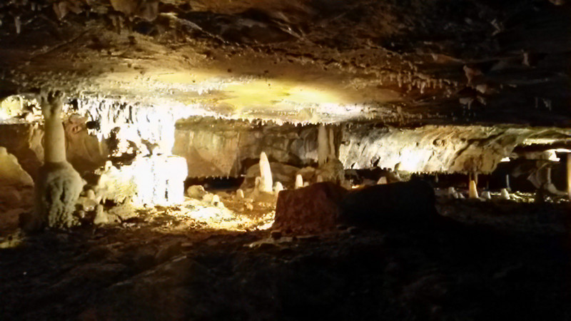Inside Ohio Caverns