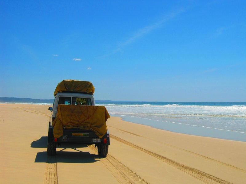 Driving on Fraser Island