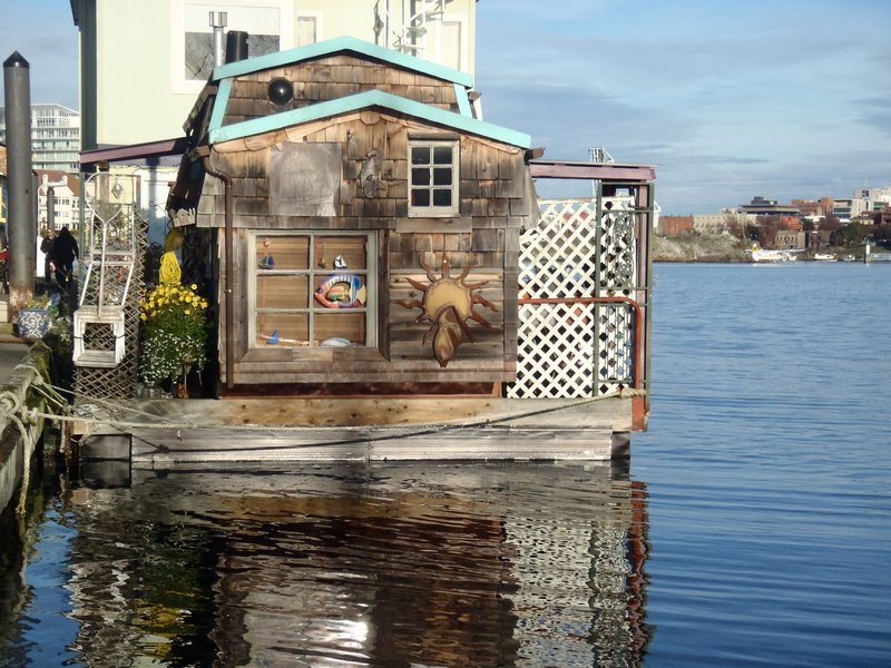 House boat!