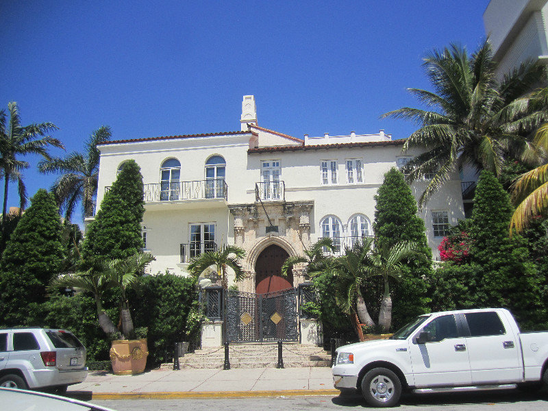 2 South Beach, Miami (6) Versace's Villa
