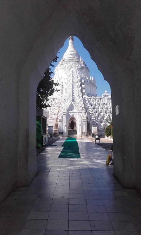 Mingun - Hsin Byume Pagoda