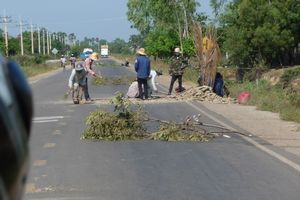 roadworks Khmer style