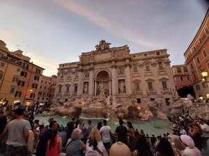 Rome 6  Trevi Fountain