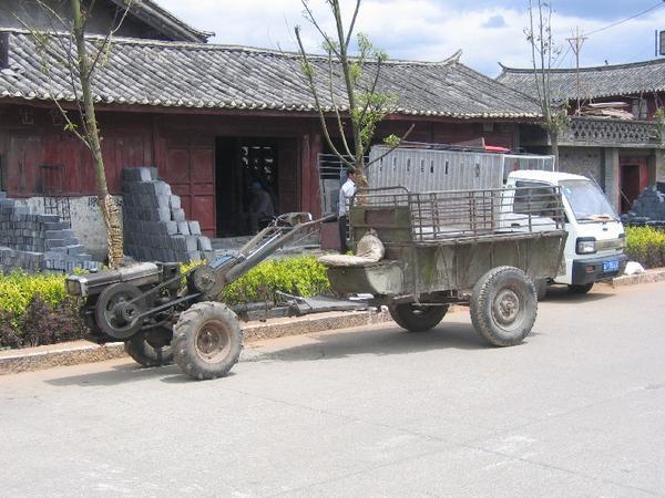 Very old skool tractor