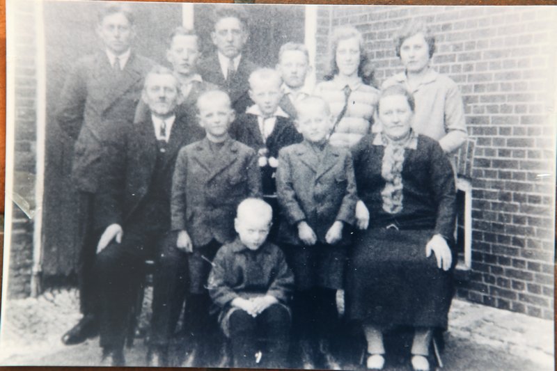 The bakers dozen, my Opa as a child with his family