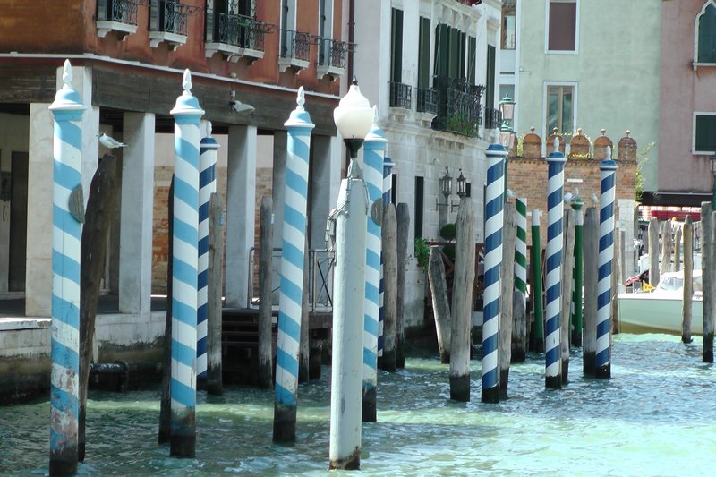 Venetian Barbershop Poles