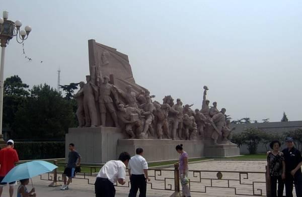Statue auf Tiananmen