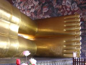 Reclining Buddha's feet