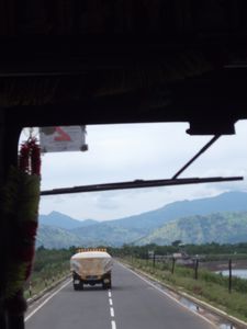 the road in Udawalawa