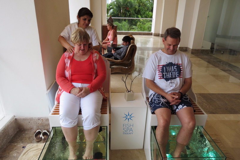 Fish Spa Therapy - Cindy and Todd