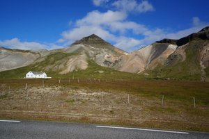 Amazing land formations and colours on the drive through the Snaefellsjokul National Park