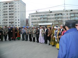Yakutian typical Round Dance