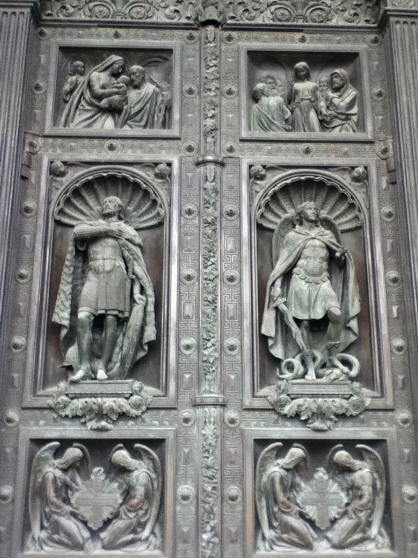 St isaac's Front door