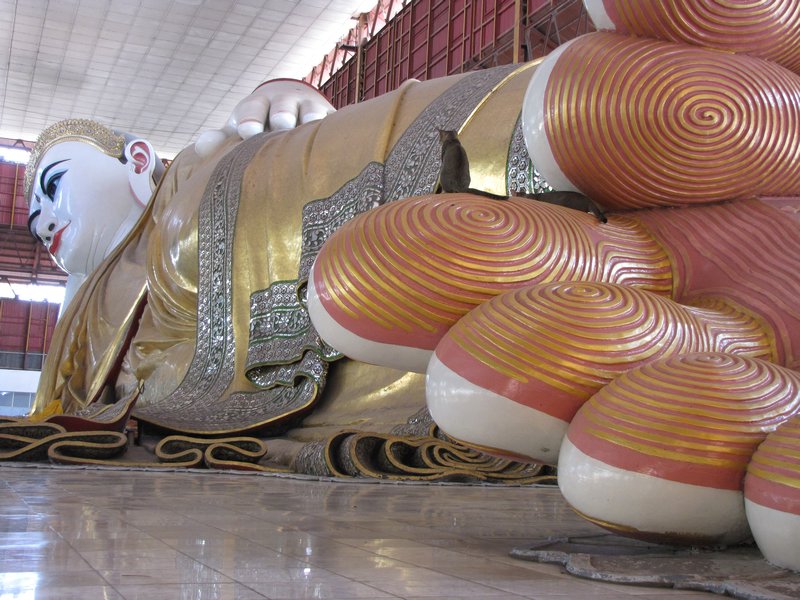 Reclinging Buddha, Yangon