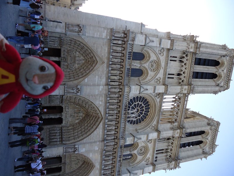 alvin at notre dame cathedral