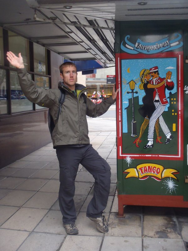 A Tango move in San Telmo